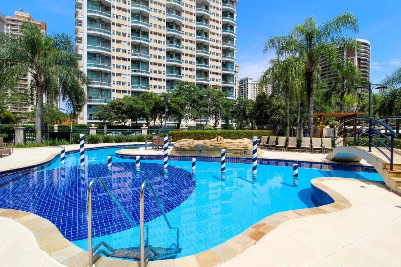 Barra Da Tijuca - 9 - Flat Premium Com Cozinha, Fogao Cooktop, Geladeira Grande, Smart Tv Grande, Lindo E Muitissimo Confortavel, Balsa Para A Praia Gratis E Estacionamento Gratuito Рио де Жанейро Екстериор снимка