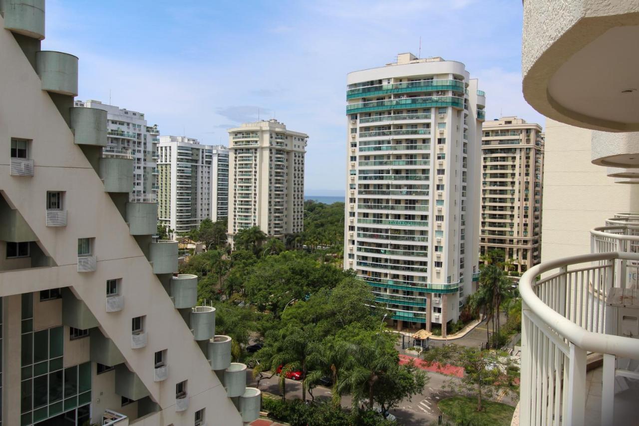 Barra Da Tijuca - 9 - Flat Premium Com Cozinha, Fogao Cooktop, Geladeira Grande, Smart Tv Grande, Lindo E Muitissimo Confortavel, Balsa Para A Praia Gratis E Estacionamento Gratuito Рио де Жанейро Екстериор снимка