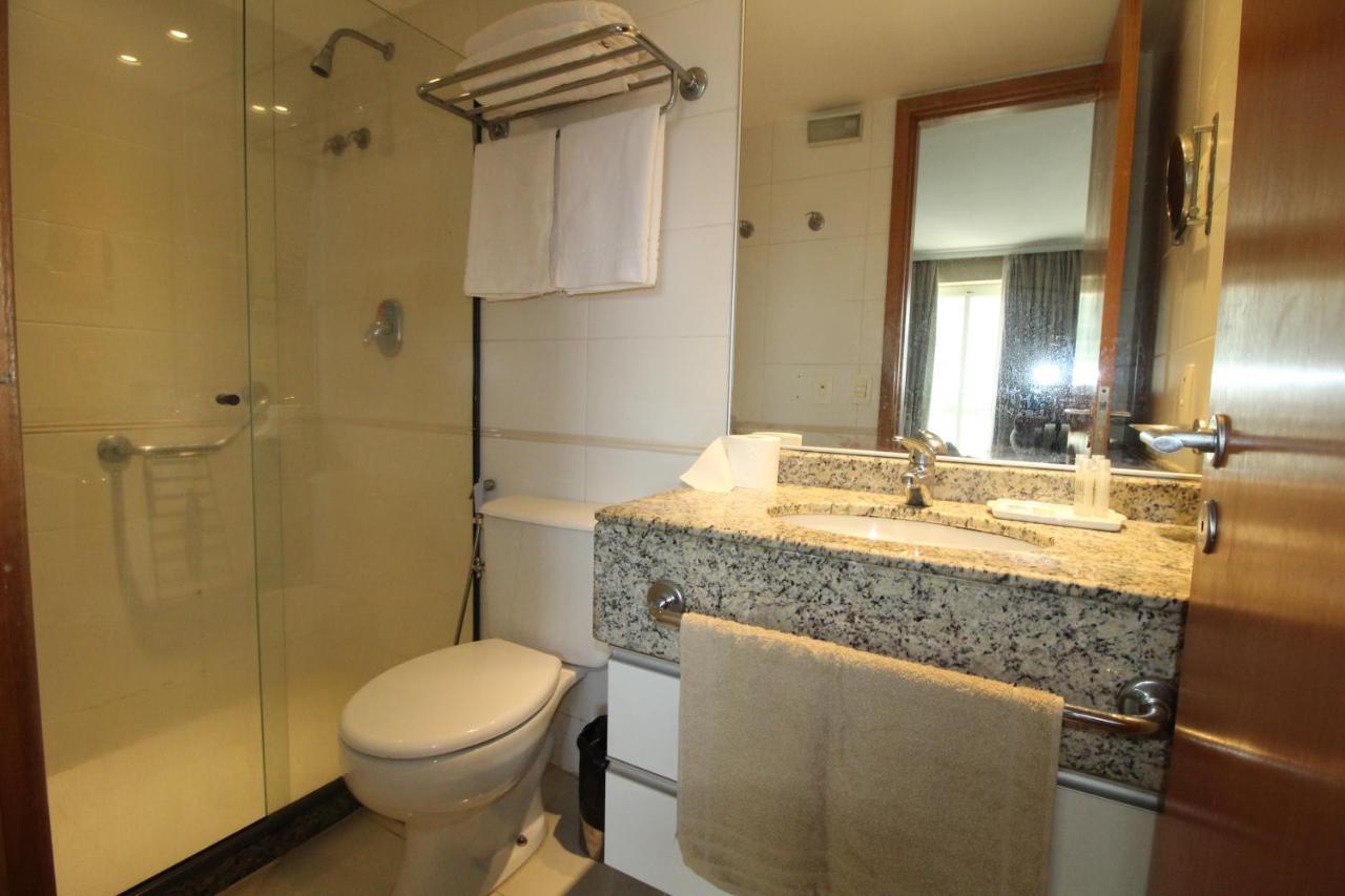 Barra Da Tijuca - 9 - Flat Premium Com Cozinha, Fogao Cooktop, Geladeira Grande, Smart Tv Grande, Lindo E Muitissimo Confortavel, Balsa Para A Praia Gratis E Estacionamento Gratuito Рио де Жанейро Екстериор снимка