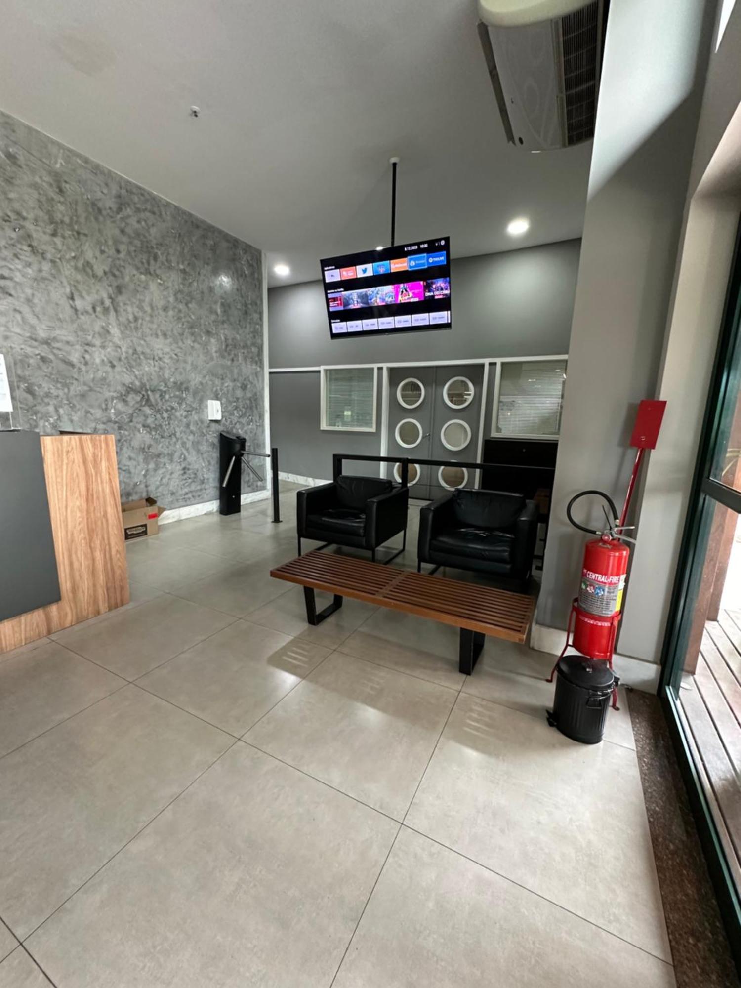 Barra Da Tijuca - 9 - Flat Premium Com Cozinha, Fogao Cooktop, Geladeira Grande, Smart Tv Grande, Lindo E Muitissimo Confortavel, Balsa Para A Praia Gratis E Estacionamento Gratuito Рио де Жанейро Екстериор снимка